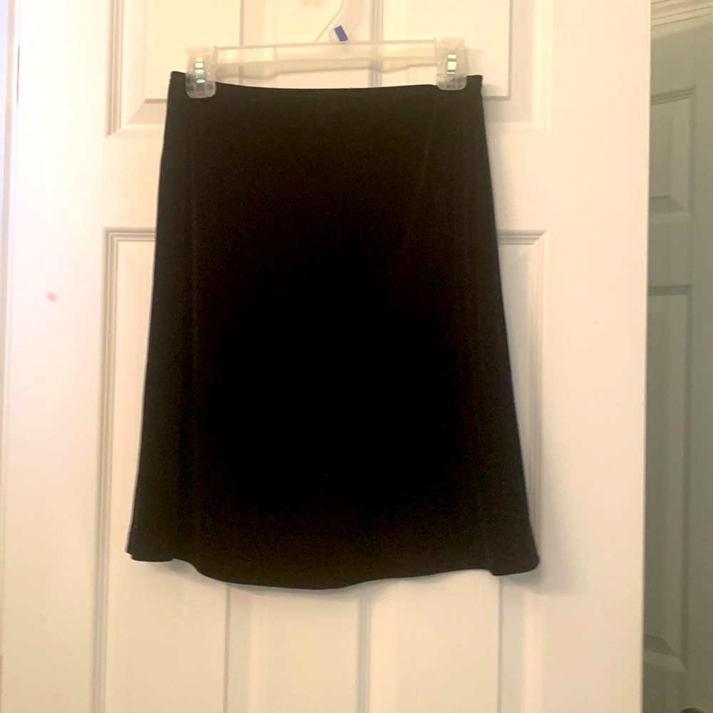 Black velvet skirt..size Medium